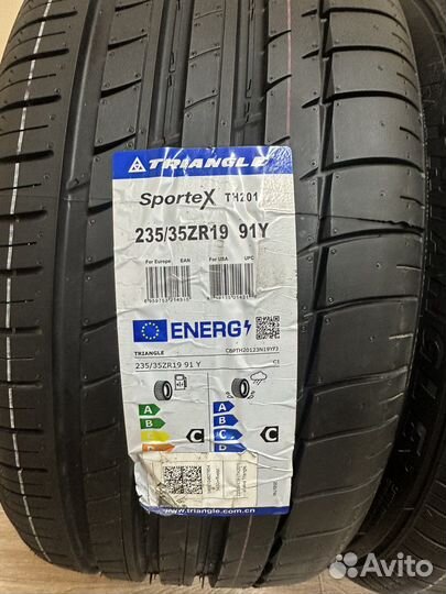 Triangle Sports TH201 235/35 R19 и 265/30 R19 101Y