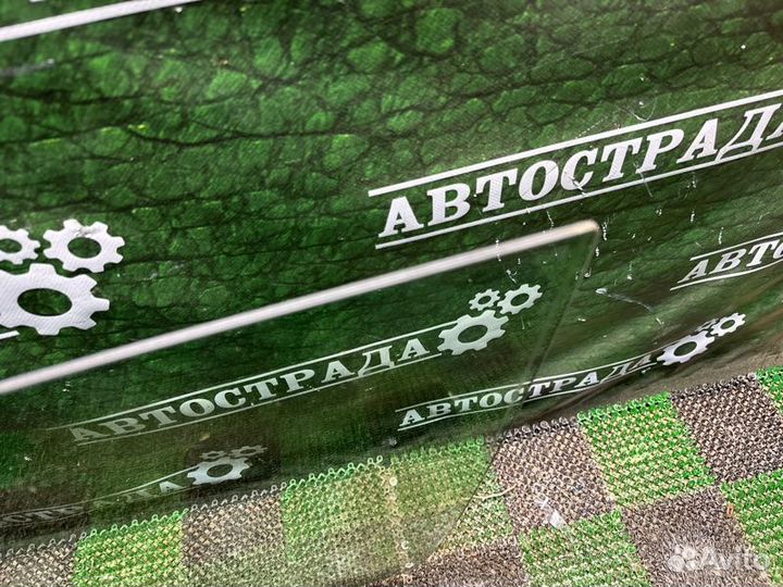 Стекло двойное переднее левое Lexus Lx 2009-2022