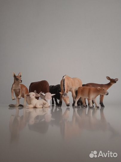 Фигурки животных mojo, attiva