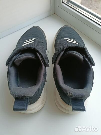 Кроссовки adidas