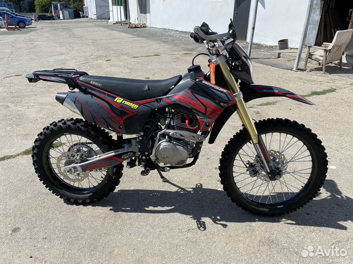 Мотоцикл BSE Z3 250cc