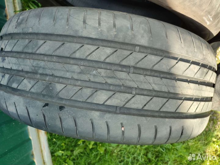 Goodyear EfficientGrip 245/50 R18 100