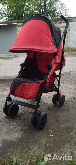 Прогулочная коляска