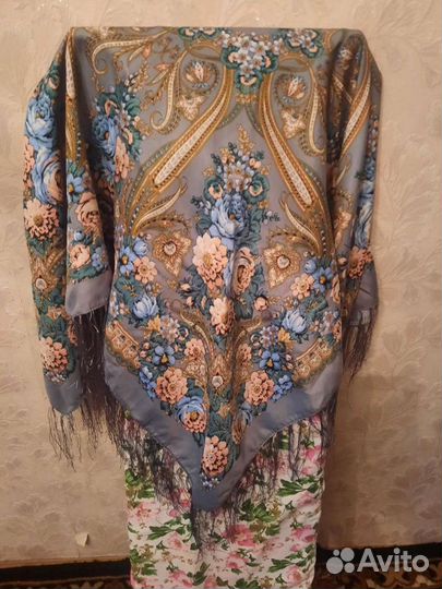 Для танцев: платки, купальник и др