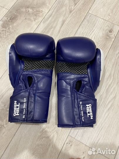 Боксерские перчатки 16 oz бу