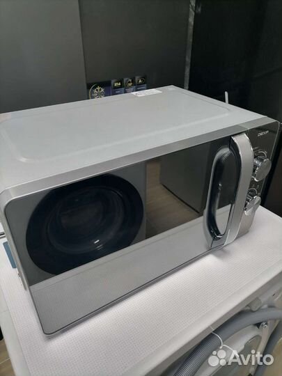 Микроволновка новая зеркальная серая супер модель