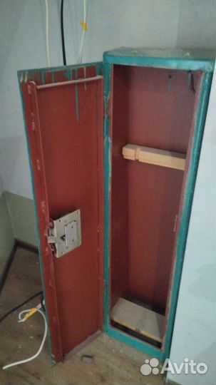 Сейф, ящик для оружия