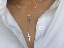 Ожерелье с подвесками кресты