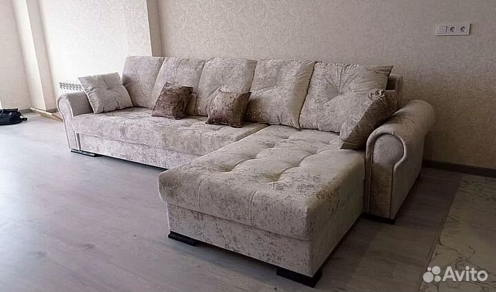 Диван-кровать угловой 