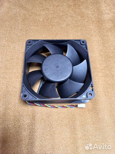 Вентилятор/кулер для асика Delta Brushless