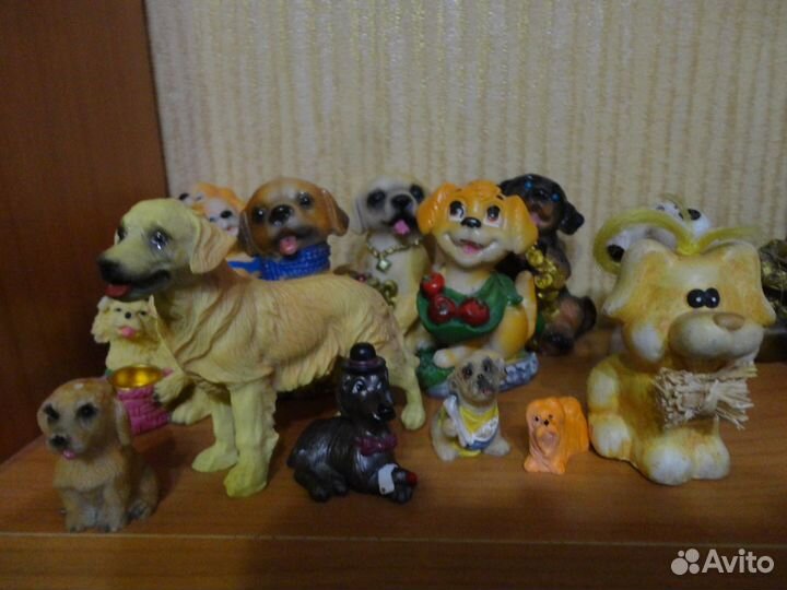 Статуэтки, сувениры