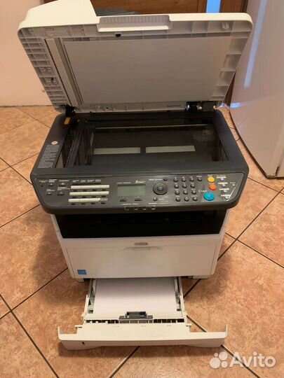 Kyocera ecosys m2535dn Мфу