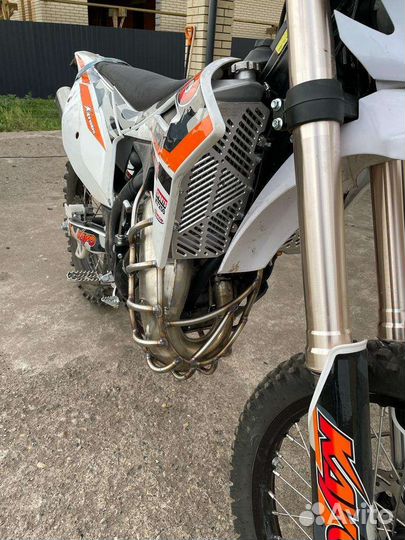 Защита резонатора Kayo KT250.клетка