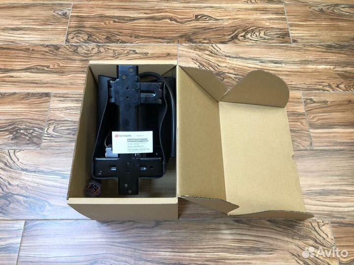 Компрессор Инфинити 56 534007S600