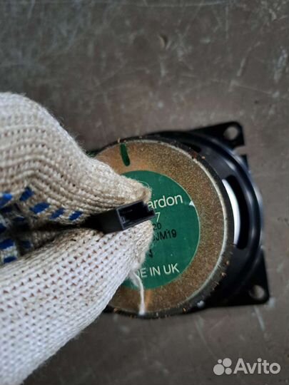 Динамик в Торпедо Range Rover Vogue