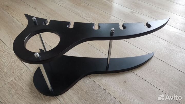 Подставка под бокалы и бутылку