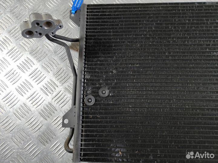 Радиатор кондиционера Audi Q7 4L 2008 4L0260401A