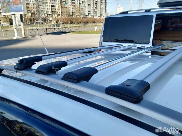 Багажник поперечины на крышу на рейлинги