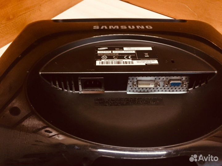 Монитор Samsung 932 BF(к 3055)