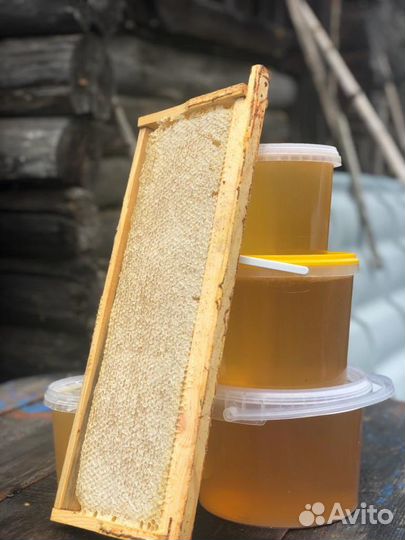 Мёд. Очень вкусный. Натуральный