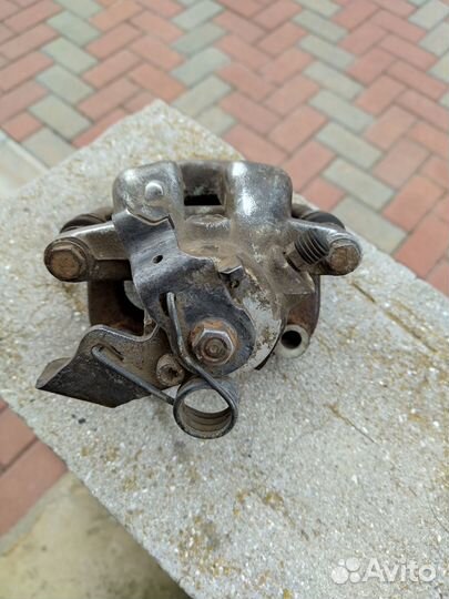 Суппорт на пежо 308,307