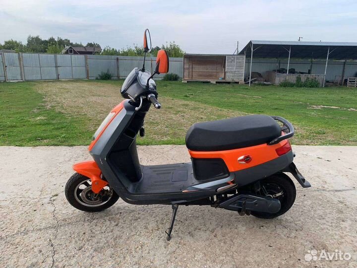 Электроскутер Eltreco Zing Vinni