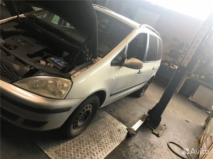 Разбор на запчасти Ford Galaxy