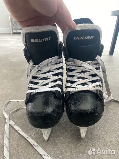 Коньки хоккейные детские bauer supreme 29,5