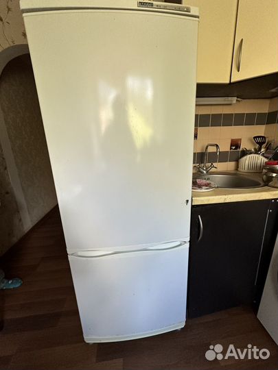 Холодильник