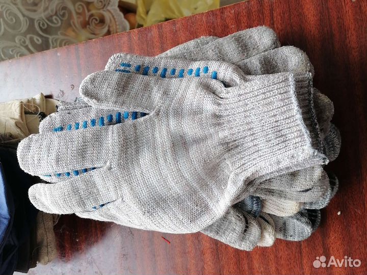 Перчатки15 таких 15 других