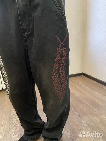 Джинсы мужские с рисунками S