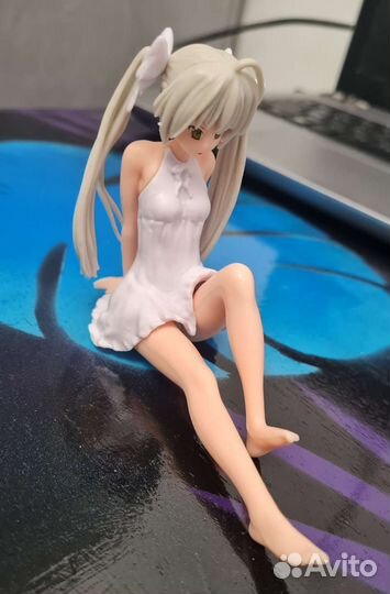 Фигурка аниме девочка