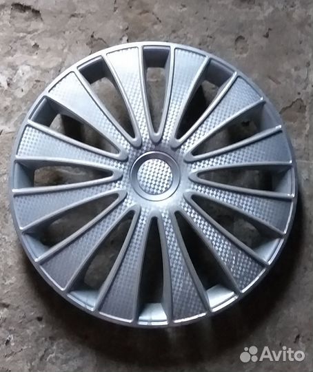 Колпаки на колеса r 16