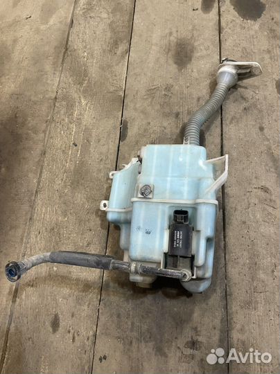 Бачок омывателя Lexus RX 350 3