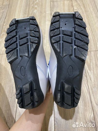 Лыжные ботинки детские 32 размер