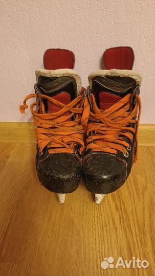 Хоккейные коньки bauer vapor x500