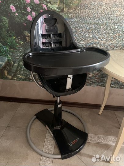 Стульчик для кормления bloom