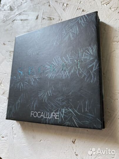 Палетка focallure Secret