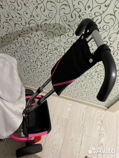 Детский велосипед с ручкой