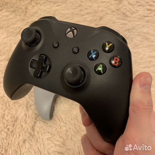 Геймпад Xbox One оригинал