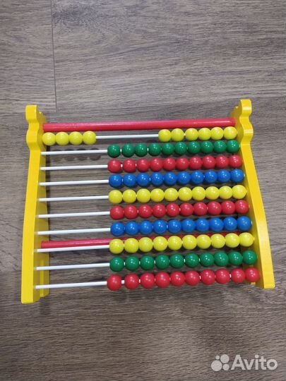 Деревянные счеты 