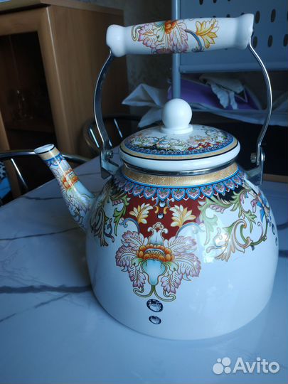 Чайник эмалированный