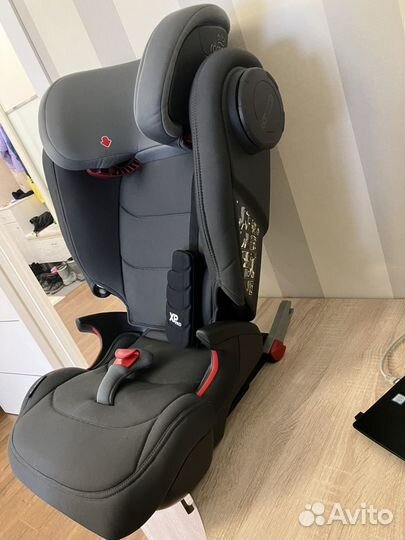 Britax Roemer Kidfix III S