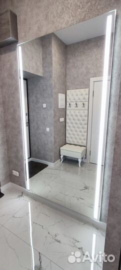 Зеркало с подсветкой в полный рост