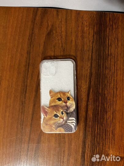Чехол на айфон
