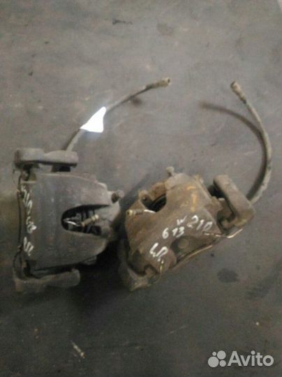 Суппорт передний Mercedes-Benz E-Class W210 OM613