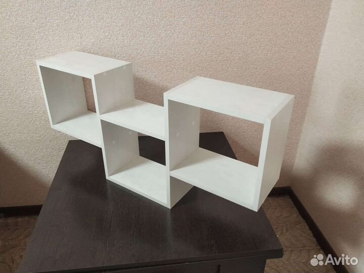 Полочка настенная, навесная. М-6