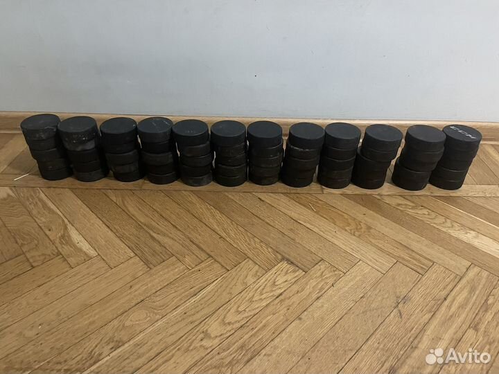 Шайба хоккейная бу