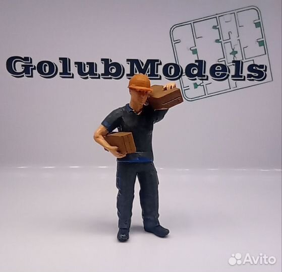 Фигурка Строителя в масштабе 1/43