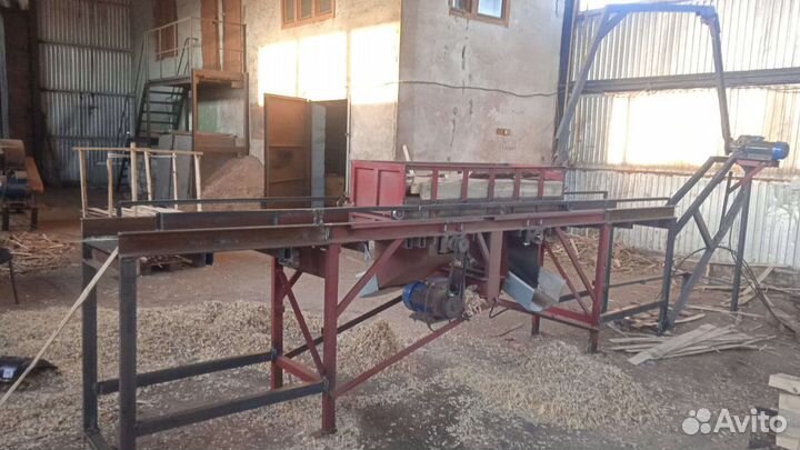 Древесно-стружечный станок